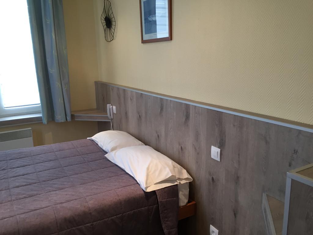 Hotel & Restaurant Le Cardinal Poix-de-Picardie Luaran gambar