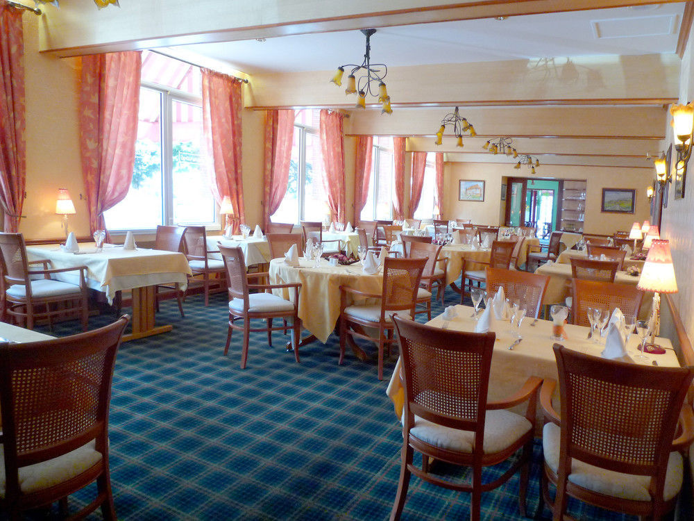 Hotel & Restaurant Le Cardinal Poix-de-Picardie Luaran gambar